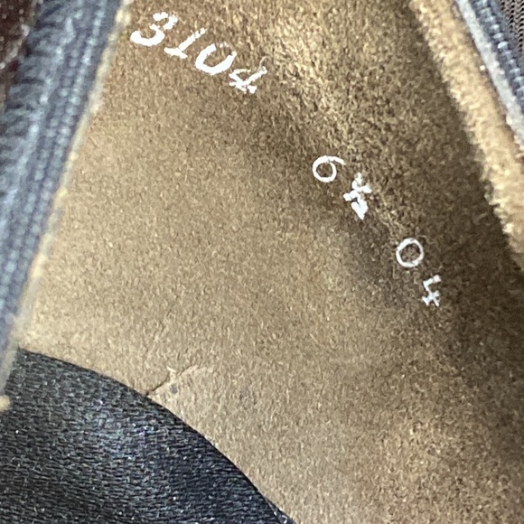 Paul Green Patent Leather Mary Jane Heel Square Toe Bow Sz 9 “Alec" EUC - Picture 8 of 10